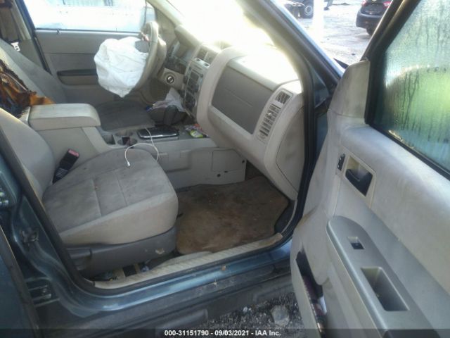 Photo 4 VIN: 1FMCU0D70BKA25329 - FORD ESCAPE 