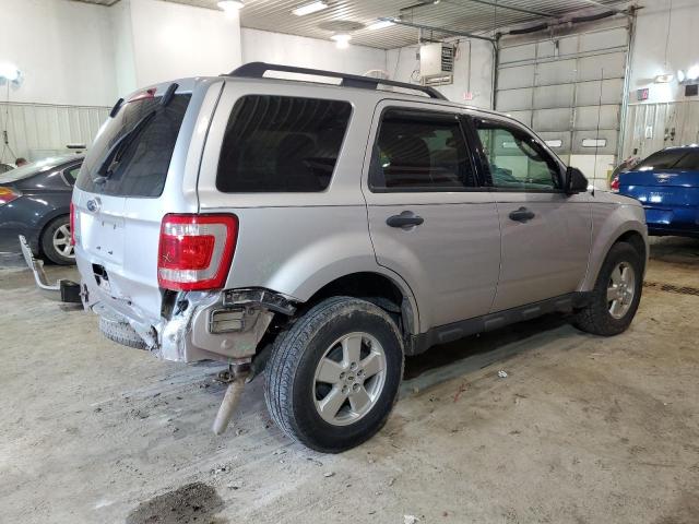 Photo 2 VIN: 1FMCU0D70BKC02204 - FORD ESCAPE XLT 