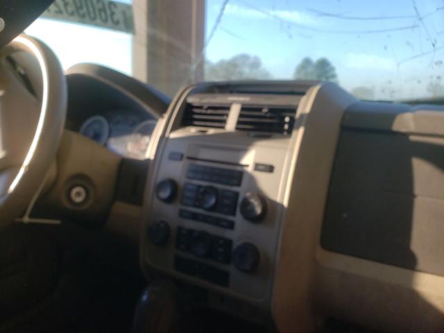 Photo 8 VIN: 1FMCU0D70BKC27927 - FORD ESCAPE XLT 