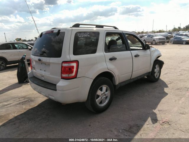 Photo 3 VIN: 1FMCU0D70CKA14350 - FORD ESCAPE 