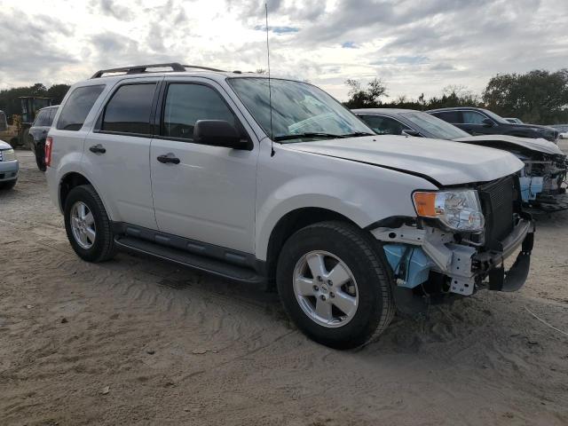 Photo 3 VIN: 1FMCU0D70CKA71793 - FORD ESCAPE 