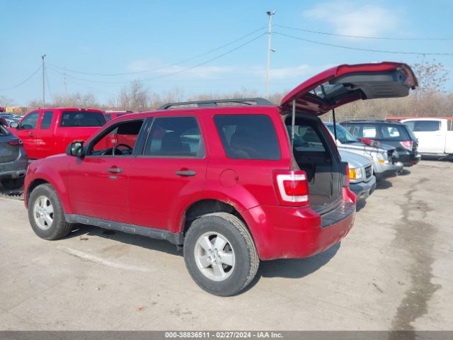 Photo 2 VIN: 1FMCU0D71AKA72643 - FORD ESCAPE 