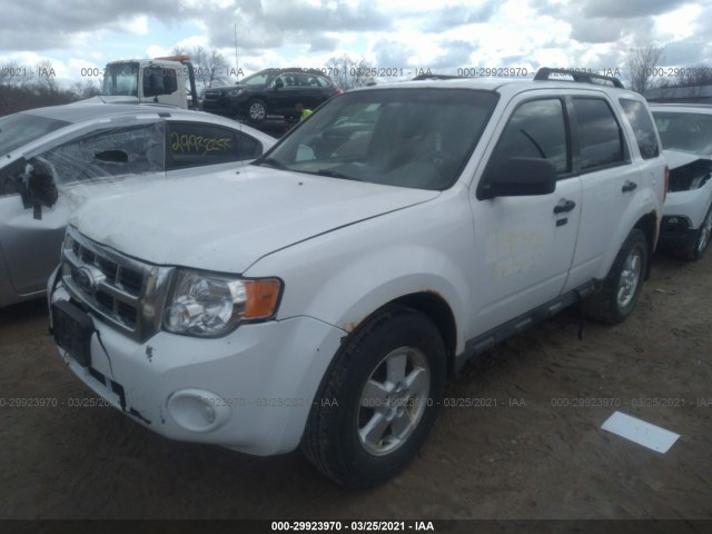 Photo 1 VIN: 1FMCU0D71AKB27950 - FORD ESCAPE 