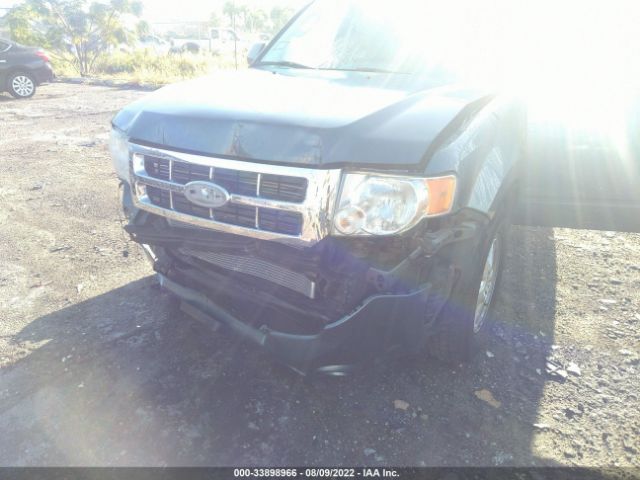 Photo 5 VIN: 1FMCU0D71AKC49322 - FORD ESCAPE 