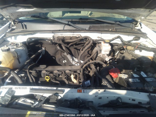 Photo 9 VIN: 1FMCU0D71BKA52250 - FORD ESCAPE 