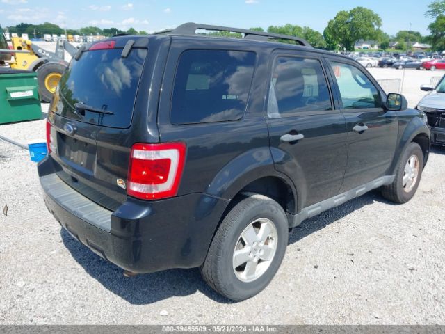 Photo 3 VIN: 1FMCU0D71BKA54628 - FORD ESCAPE 