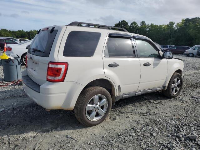 Photo 2 VIN: 1FMCU0D71BKC25586 - FORD ESCAPE XLT 