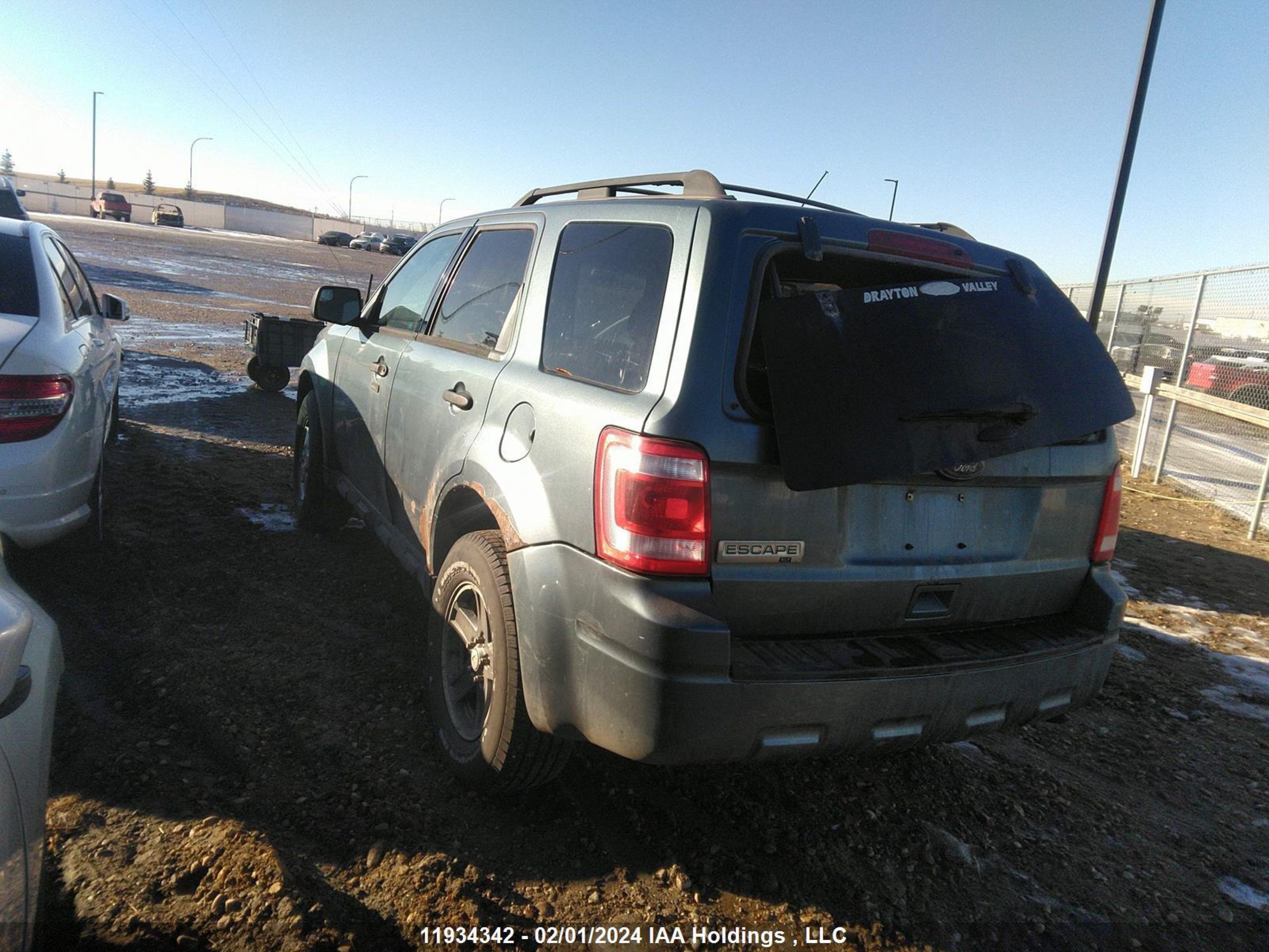 Photo 2 VIN: 1FMCU0D71CKA39239 - FORD ESCAPE 