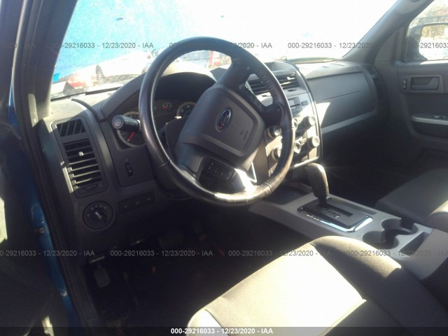 Photo 4 VIN: 1FMCU0D71CKC33608 - FORD ESCAPE 