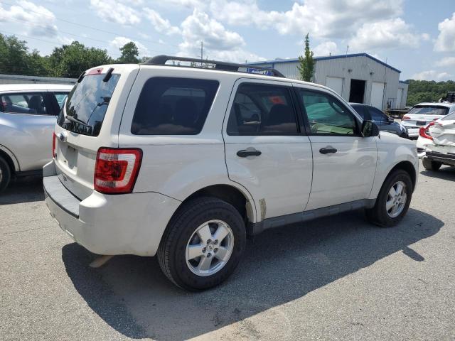 Photo 2 VIN: 1FMCU0D71CKC50991 - FORD ESCAPE XLT 