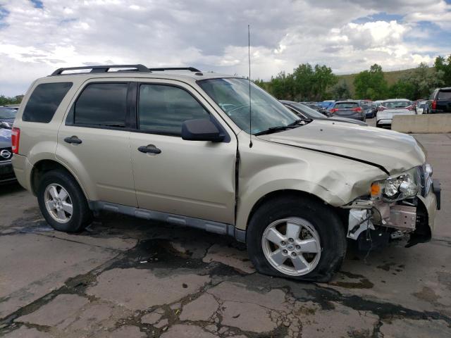 Photo 3 VIN: 1FMCU0D72AKA42437 - FORD ESCAPE 