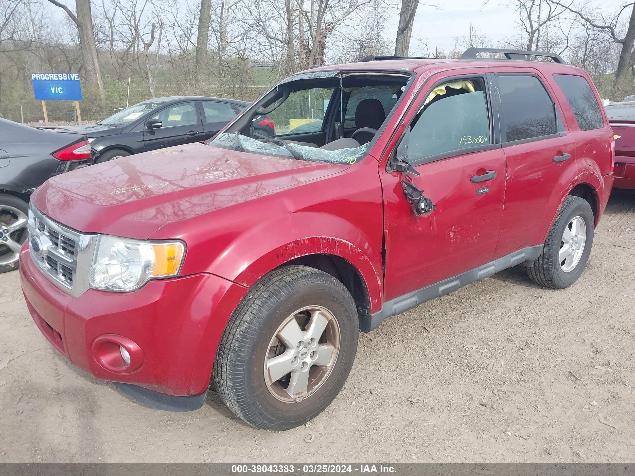 Photo 5 VIN: 1FMCU0D72AKA43667 - FORD ESCAPE 