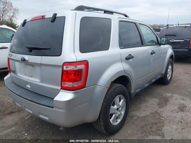 Photo 3 VIN: 1FMCU0D72AKA54622 - FORD ESCAPE 