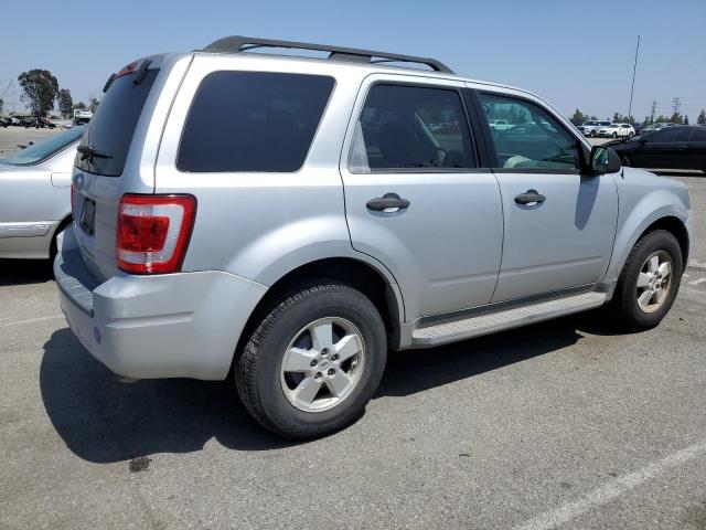 Photo 2 VIN: 1FMCU0D72AKA69704 - FORD ESCAPE 