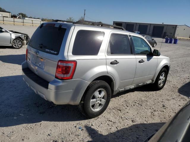 Photo 2 VIN: 1FMCU0D72AKA86664 - FORD ESCAPE 