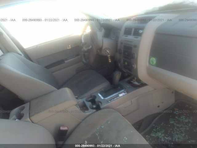 Photo 4 VIN: 1FMCU0D72AKB51321 - FORD ESCAPE 