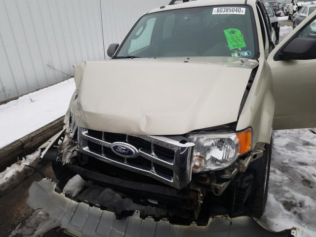 Photo 6 VIN: 1FMCU0D72AKB61251 - FORD ESCAPE XLT 