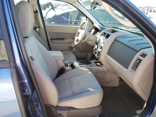 Photo 4 VIN: 1FMCU0D72AKB78437 - FORD ESCAPE XLT 