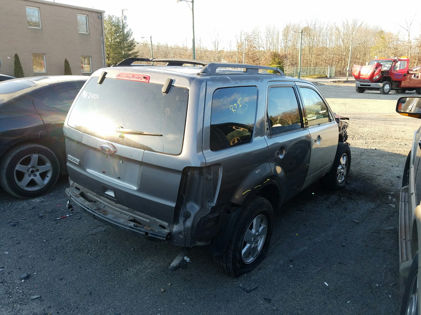 Photo 3 VIN: 1FMCU0D72AKC07824 - FORD ESCAPE XLT 