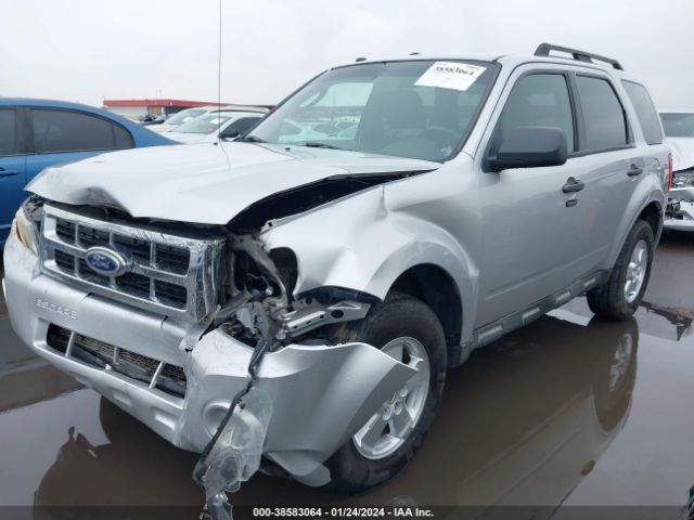 Photo 1 VIN: 1FMCU0D72AKC15342 - FORD ESCAPE 