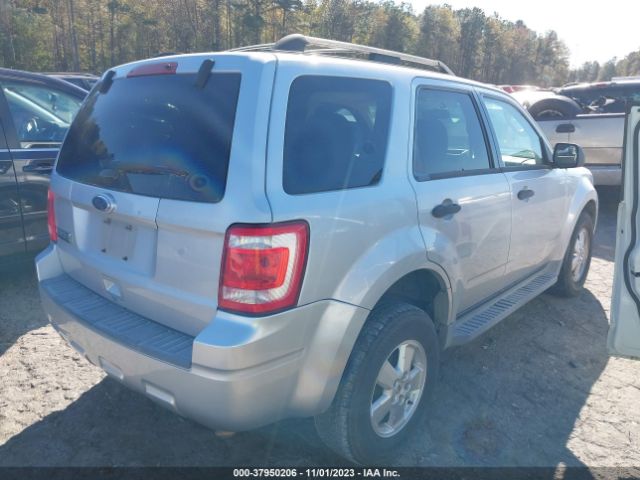 Photo 3 VIN: 1FMCU0D72BKB18966 - FORD ESCAPE 