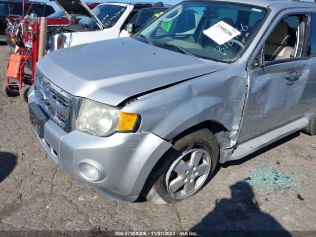 Photo 5 VIN: 1FMCU0D72BKB18966 - FORD ESCAPE 