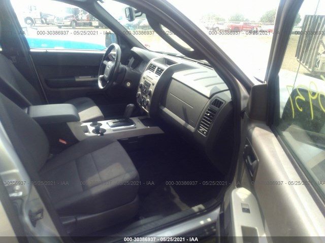 Photo 4 VIN: 1FMCU0D72BKB22404 - FORD ESCAPE 