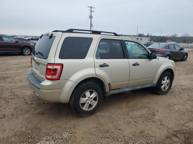 Photo 2 VIN: 1FMCU0D72CKA65879 - FORD ESCAPE XLT 