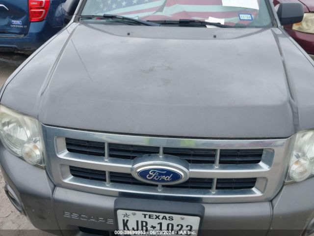 Photo 9 VIN: 1FMCU0D72CKB03241 - FORD ESCAPE 