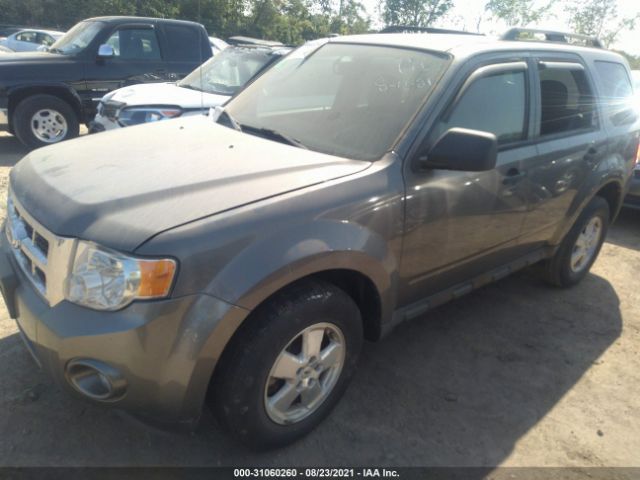 Photo 1 VIN: 1FMCU0D72CKB10674 - FORD ESCAPE 