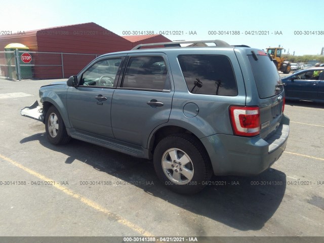 Photo 2 VIN: 1FMCU0D72CKB19262 - FORD ESCAPE 