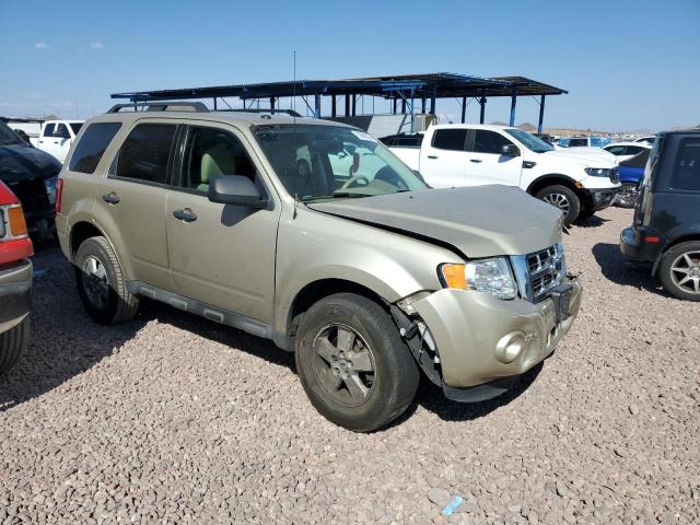 Photo 3 VIN: 1FMCU0D72CKC08684 - FORD ESCAPE XLT 