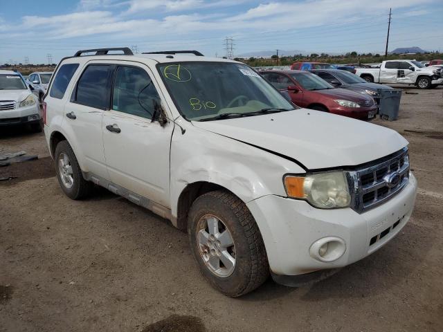 Photo 3 VIN: 1FMCU0D73AKA08152 - FORD ESCAPE 