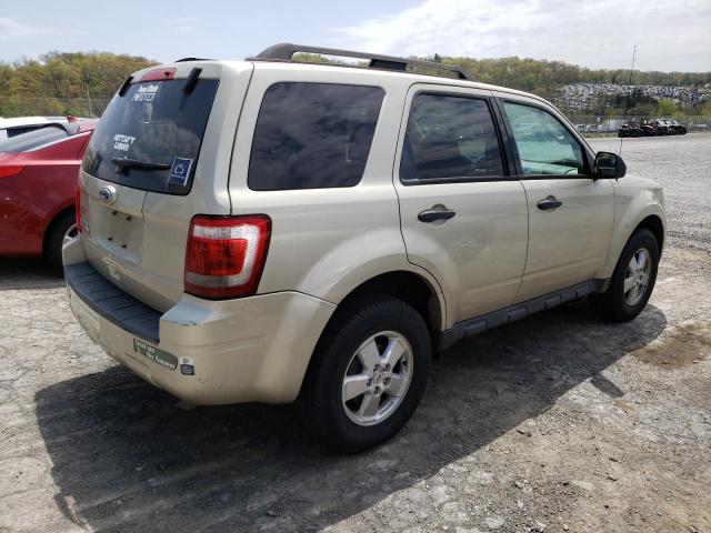 Photo 2 VIN: 1FMCU0D73AKD09875 - FORD ESCAPE 