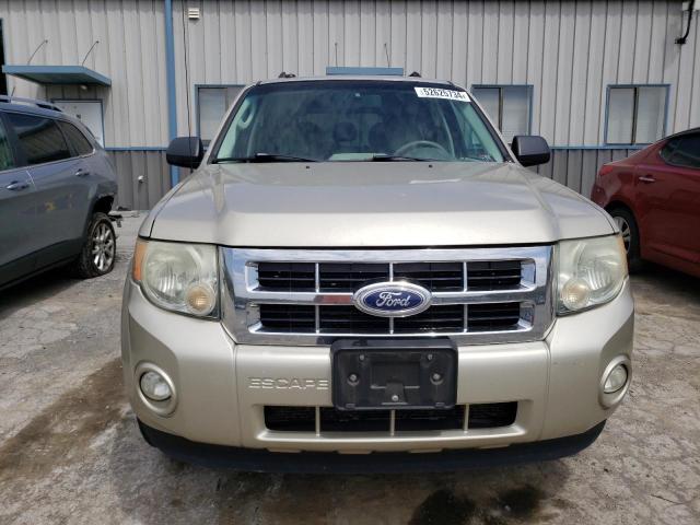 Photo 4 VIN: 1FMCU0D73AKD09875 - FORD ESCAPE 