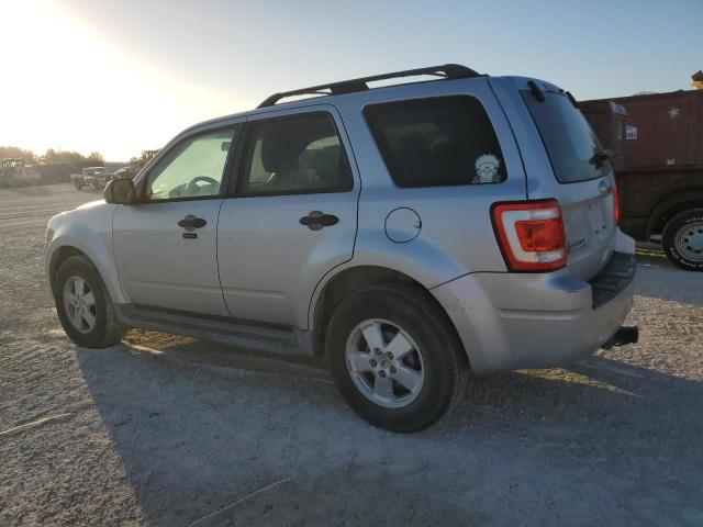 Photo 1 VIN: 1FMCU0D73AKD37532 - FORD ESCAPE XLT 