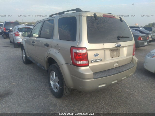 Photo 2 VIN: 1FMCU0D73BKA21470 - FORD ESCAPE 