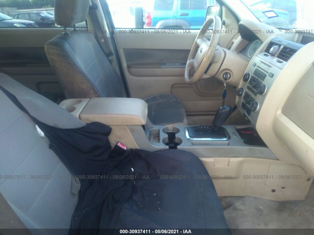 Photo 4 VIN: 1FMCU0D73BKA21470 - FORD ESCAPE 