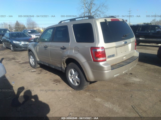 Photo 2 VIN: 1FMCU0D73BKB52267 - FORD ESCAPE 