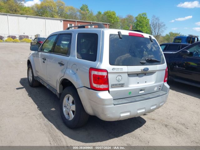 Photo 2 VIN: 1FMCU0D73CKA03889 - FORD ESCAPE 