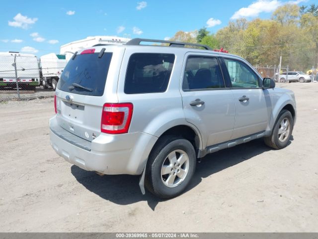 Photo 3 VIN: 1FMCU0D73CKA03889 - FORD ESCAPE 