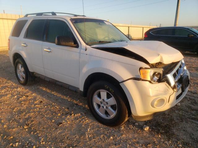 Photo 3 VIN: 1FMCU0D73CKC06846 - FORD ESCAPE 