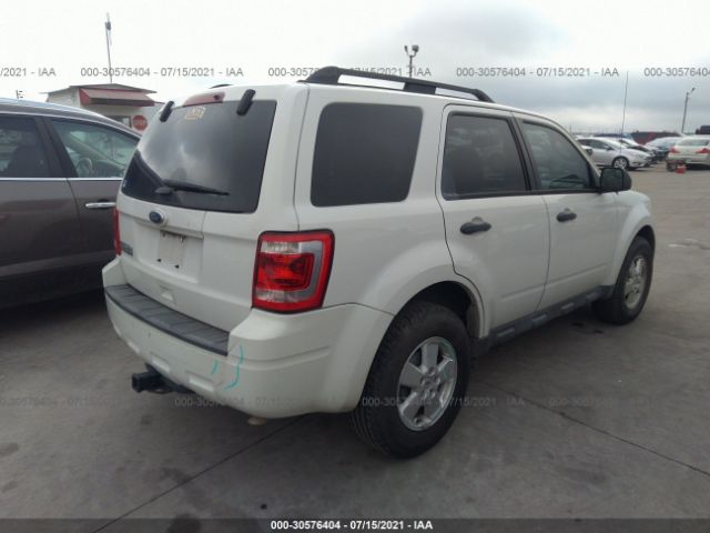 Photo 3 VIN: 1FMCU0D73CKC17278 - FORD ESCAPE 