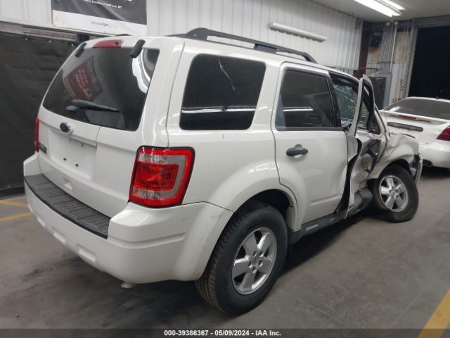 Photo 3 VIN: 1FMCU0D73CKC26580 - FORD ESCAPE 