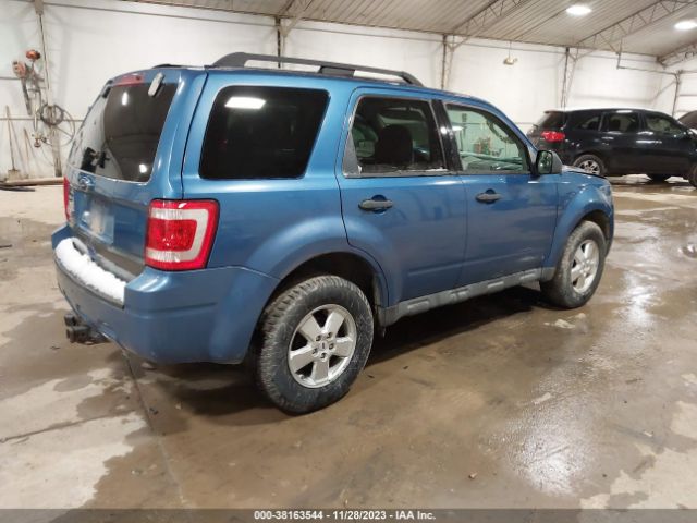 Photo 3 VIN: 1FMCU0D74AKA42827 - FORD ESCAPE 