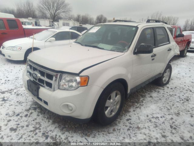 Photo 1 VIN: 1FMCU0D74AKA92613 - FORD ESCAPE 