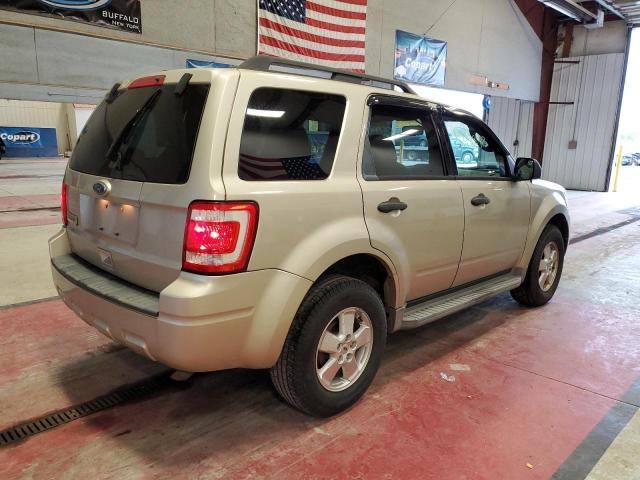 Photo 2 VIN: 1FMCU0D74AKC61383 - FORD ESCAPE XLT 