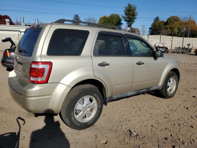 Photo 2 VIN: 1FMCU0D74BKA12129 - FORD ESCAPE XLT 