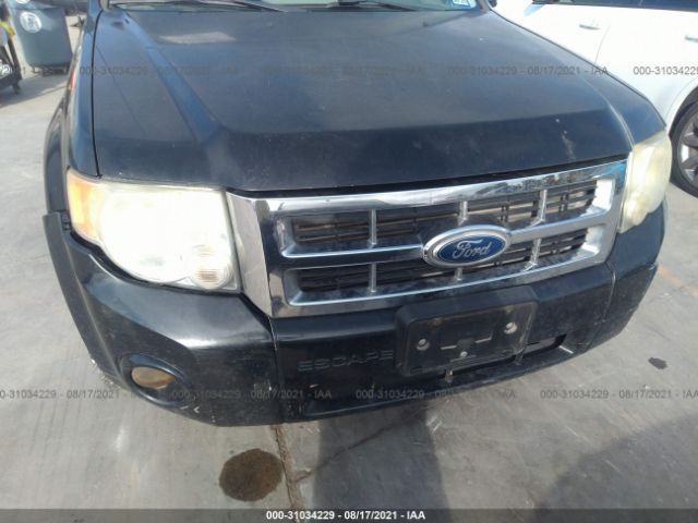 Photo 5 VIN: 1FMCU0D74BKA74016 - FORD ESCAPE 