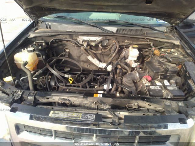 Photo 9 VIN: 1FMCU0D74BKA74016 - FORD ESCAPE 